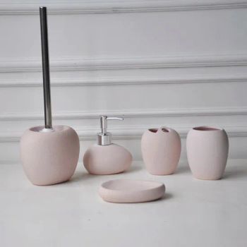 Luxury Design Lotion Pump Bottles Ceramic Pink Shampoo Bathroom Set Liquid Soap Dispensers - Chaozhou City Cha'an District Fengtang Town Sai Si Ceramics Factory - China