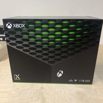 WTS Microsoft Xbox Series X game console with a 1 TB SSD (black) - Latests Gadgets E-Store - United States