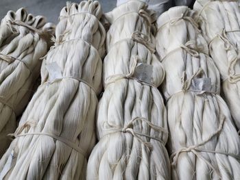 Mulberry Silk Yarn / Raw Texture Smooth Luster Exceptional Origin Turkmenistan Fiber Fineness 20/22 D Color Natural - Continental Exchange LLC - United Arab Emirates