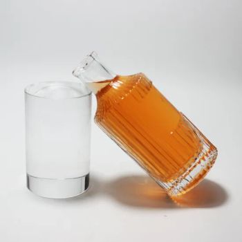 High-End Customized Small 250ml Spirits Whisky Vodka Rum Tequila Brandy Bottle Beautifully Design Bar Top Spirits Bottles with Engraved Stripe - Zhonghai(Tianjin)International Trade CO,LTD - China