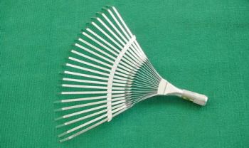 Durable Garden Rakes for Efficient Yard Garden Working and Landscaping - Shaoxing Jiutai Imp. & Exp. Co., Ltd. - China