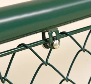 Heavy-Duty Chain Link Fence for Farms Grass Fields and Playgrounds - Hebei Hongyu Wire Mesh Machinery Co., Ltd - China