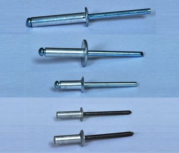 Aluminium Blind Rivet Aluminum, Box, Size: 2.4 To 6.4 Color Natural Size 2.4 to 6.4 Materials Aluminum Material - State Enterprises - India