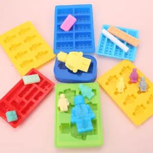 Reusable Ice Tray Minifigures 16.4x15.4cm Custom Color Polybag 22x22mm China - NanChang Sunflower Silicone Rubber Co. Ltd - China