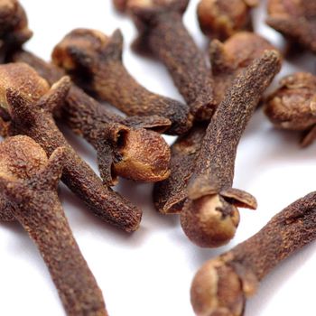 Natural Aromatic Dried Cloves From Farm Sources With Clean Processing And Export Packaging For Global Spice - malter group - Tanzania