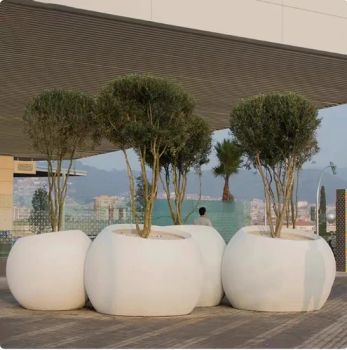 Outdoor Indoor Fiberglass Planter Wholesale Flower Pots Shape Round Size Medium Origin China Model NO. H461 Trademark - Shenzhen 7-Hong Technology Co. Ltd. - China