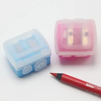 Custom Logo Dual Hole Blades Makeup Pencil Sharpeners Eyebrow Lipliner Plastic with Cover Sharpener for Cosmetic Makeup Pencils - Nanan Unicome Gift Co., Ltd - China
