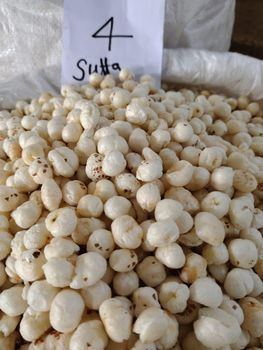 Fox Nuts Grade Availability 4+, 5+, 6+ Sourcing Origin Farms Of - Stree Globex Private Limited - India