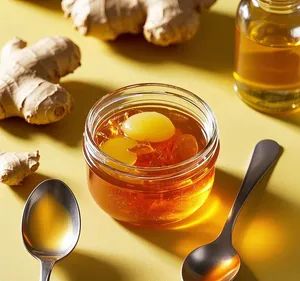 Organic Ginger Extract Oil 90% Active Brown-Red Drum 25KG OEM China 1000mt/Year - GUANGZHOU ROYAL QUEEN CO., LTD - China