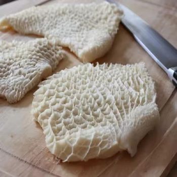 Frozen Beef Green Tripe Stomach BQF Process Low-Crab Gluten-Free Low-Fat Box Packaging - CPW TRADE LTD - United Kingdom