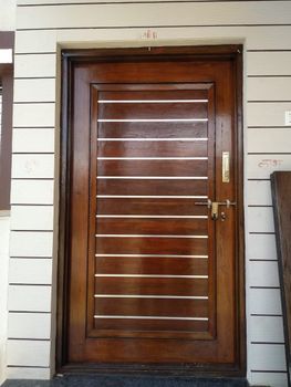 Door Frames Finish Polished Door Size 2100x900 mm Frame Thickness 90 mm Frame Material Teak Wood Opening Type Single - Shreeram Door Manufacturers - India