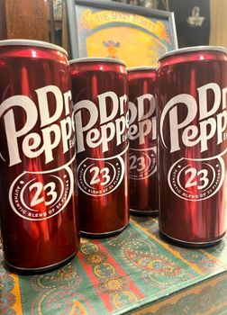 Factory Direct Dr Pepper From Authorized European Suppliers With ISO 22000 Certification And Temperature Controlled - PLANETE COMMERCE - France