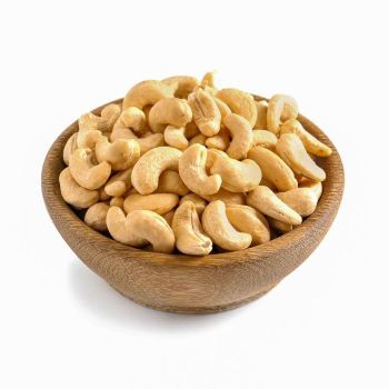 raw cashew nuts for roasting frying and cooking natural high quality cashew kernels rich in protein healthy fats and essential nutrients suitable for snack production bakery use and food manufacturing businesses - SATTER FOOD AND BEVERAGE - Netherlands