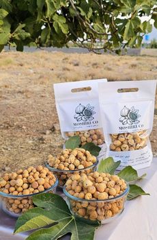 Dried Fig Origin Iran Flavor Sweet Texture Chewy Processing Method Sun-dried Purity 100% Natural With No - moshiri_pistachio_co - Iran