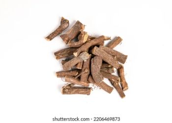 Liquorice Roots (Glycyrrhiza glabra), Cleaned & Dried, India Style Na. Purity 99% Variety Na. Origin India Taste Sweet. Technique Na. - Sinhal Herbs  - India