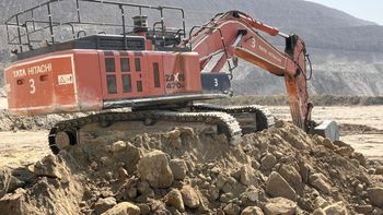 Hitachi zx470-H Excavator - NM SONS EXIM AND TRADING LLP - India