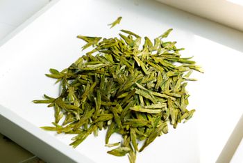 WestLake Dragon Well Tea（ WestLake Longjing Tea） Color Green Specification 250g Shelf Life 18 months Ingredients Tea leafs - Vita Health Tech - Hong Kong
