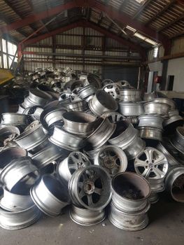 Industrial Grade Aluminium Wheel Scrap for Metal Recovery Facilities and Secondary Aluminium Manufacturing Requirements from EAST LAND PROPERTIES Industrial Grade Aluminium Wheel Scrap for Metal Recovery Facilities and Secondary Aluminium Manufacturing Requirements - EAST LAND PROPERTIES - Tanzania