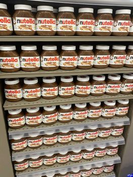 Buy Nutella Chocolate 350g 400g 600g 750g 800g Premium Quality Chocolate Spread for Breakfast Desserts Baking from PLANETE COMMERCE Buy Nutella Chocolate 350g 400g 600g 750g 800g Premium Quality Chocolate Spread for Breakfast Desserts Baking - PLANETE COMMERCE - France