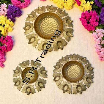 Golden More Than 800 ML Handmade Decorative Gold Lotus Shaped Urli Bowl Set - S R Trading Corporation - India