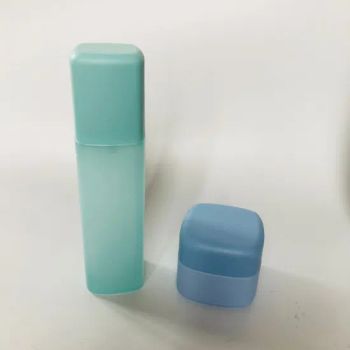 Wholesale Custom Luxury 20g 30g 50g 20ml 35ml 50ml 100ml Cosmetics Packaging Face Cream Serum Skin Care Cosmetic Bottle Sets - GOLD FORTUNE (GUANGDONG) IMPORT & EXPORT CO., LTD. - China