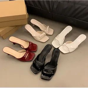 Hot Selling Ladies French Style Slipper Sandal New Fashion Heeled Sandals for Women - Shenzhen Yongxinghui Trading Co., Ltd - China