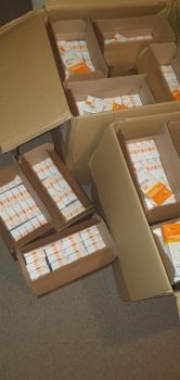 La Roche-Posay Anthelios UVMune 400 Invisible Fluid SPF50+ 50ml - KAFAIN CONSULTANCY LTD - United Kingdom