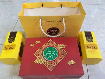 Trà Ô Long Bát Nhã Brand Name Bát Nhã Tea Color Golden, Glossy And Deep Aftertaste Long-lasting And Pleasant Packaging Đóng gói quy cách 2 hộp x 100g - UV Joint Stock Company - Vietnam