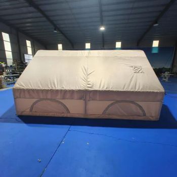 Family Outdoor Camping Tent Portable Waterproof Blow up Tents Inflatable House Gazebo - Ningbo Youshine Trading Co., Ltd. - China