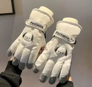 Winter Warm Anti Slip Touchscreen Outdoor Sport Protection Cycling Running Ski Gloves - Jinjiang Chengcheng Supply Chain Management Co., Ltd. - China