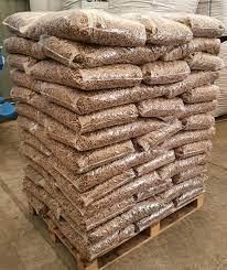 Holzpellets Fir Wood Pellets 6mm in 15kg Shape stick Packaging Pallets Ash Content <0.5%% Diameter 6mm To 8mm Length 10mm To 50mm - POMAR SC - Poland