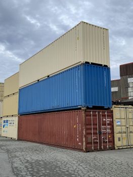 Durable 20ft 40ft Shipping Containers Designed For Safe Freight Storage Construction And Industrial Applications - Smart Agri GmbH - Germany