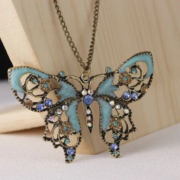 Manufacturer Wholesale Jewelry Retro Hollow Oil Drip Butterfly Sweater Chain Necklace - Guangzhou Wangjia Leatherware Co., Ltd. - China