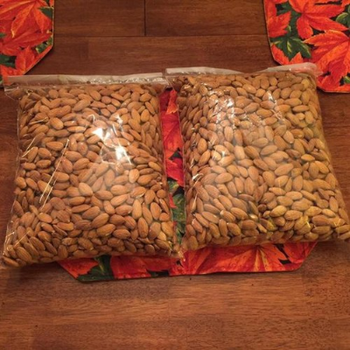 Raw Almonds Nuts Ready for Export - SAEBYGARD AVLSGARD A/S - Denmark