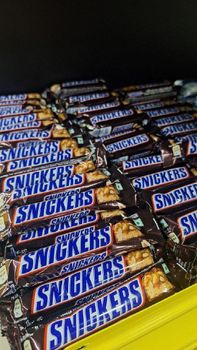 Fast Delivery Wholesale Suppliers Snickers Chocolate Snickers 35g 50g Buy Delicious Chocolate Bars for Grocery Stores - PLANETE COMMERCE - France