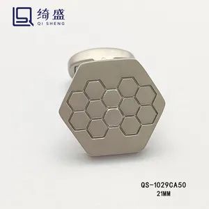 High Quanlity Hexagonal Cuff Links Tie Clip Concise Style Cufflinks with Gift Box - Guangzhou Qisheng Garment Accessories Co., Ltd. - China