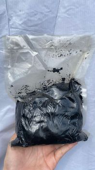 Vanilla Caviar High Quality Products Size Finely ground, small particels Color deep black with a natural glossy sheen Flavor intense, aromatic, naturally sweet vanilla - Langit Nusa Internasional - Indonesia