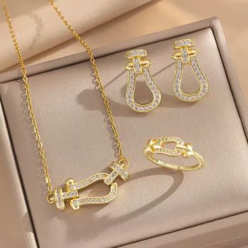 Trend Horseshoe Buckle Earrings CZ Crystal Stone Horse Diamond Necklace Fashion jewelry Set - Putian Chengqiu Hui Trading Co., Ltd. - China