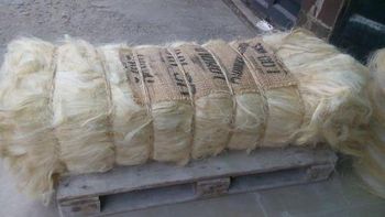 Ug Grade Sisal Fiber Length 90-120cm Grade Grade A Shape 110-130CM Length 110cm-130cm Moisture Content 6%-9% Impurity Level 0-2% Max - SWIFT THIRTY SIX ENTERPRISES LIMITED - Kenya