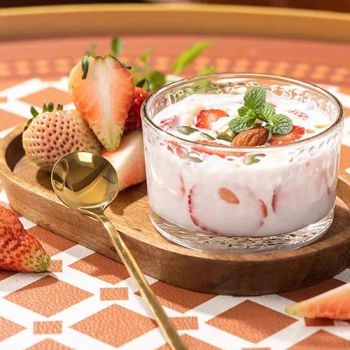 Ice Cream Dessert Glass Bowl Daily Breakfast Fruit Salad Bowl Household Tableware - Foshan Nanhai Hua Yue Glass Co., Ltd. - China