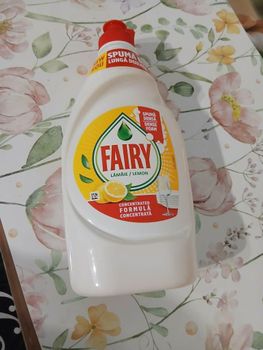 Original Fairy Platinum Washing Liquid Wholesale Supply Premium Quality Laundry Detergent for Sale Fast Delivery - PLANETE COMMERCE - France