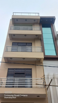 Silver Stainless Steel Balcony Railing Color Silver Height 2 Feet Design Modern Finish Polished Durability High Mtaerial Grade SS - Trident Metal Solution - India