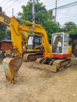 High Capacity Excavator For Construction Foundation Digging And Land Development Projects - CPW TRADE LTD - United Kingdom