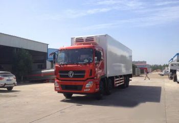 Dongfeng 8X4 Heavy Duty 30ton Frozen Meet Sea Food Chicken Meet Transport Refrigerated Van Truck Factory Direct Sale - Hubei Yongqiangfeng Env&Tech Co., Ltd - China