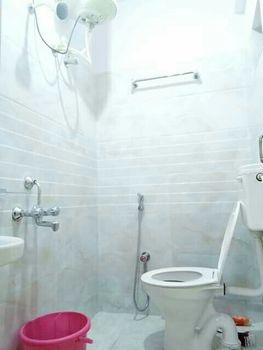 Bathroom Renovation, in Residential, On Site Area all Size/Area 12 Style/Design Modern Work Place Apartment Site Location On - Asr Idiol Construction & Interior Traders - India