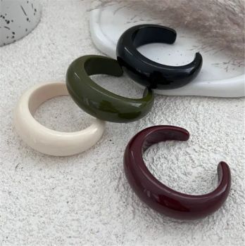 Fashion Customized Acrylic Wide Cuff Bangles Big Wrist Statement Costume Women Larger Bangle Jewelry - Putian Licheng Blannina Jewelry Co., Ltd. - China