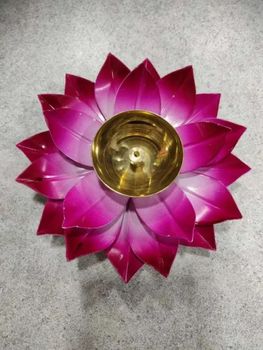 Pink Brass Lotus Akhand Arti Diya Color Pink Design Lotus Finish Golden Type Arti Diya Material Brass Decoration Plain Number of Flames - Techno Plast - India