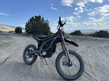 Surron Electric Dirt Bike Powerful Battery Powered Off Road Bike - senesie mfg llc - United States