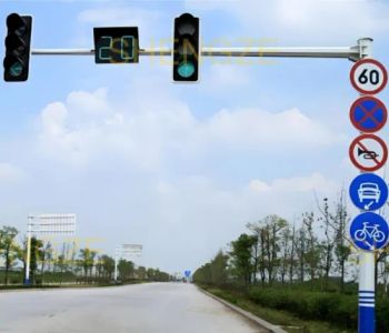 High Mast Outdoor Single Arm Pole Post Galvanized Traffic Signal Traffic Warning Light Lamp Pole - Yangzhou Shengze Lighting Technology Co., Ltd - China