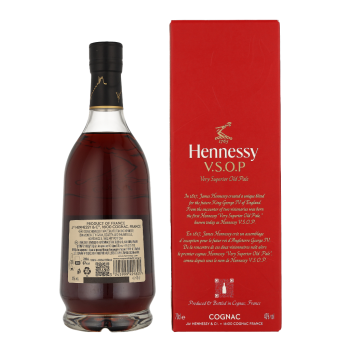 Hennessy V.S.O.P Privilège Cognac 70 cL 40% Alcohol – Iconic French Cognac with Elegant Aromas of Vanilla, Toasted Oak and Spices, Expertly Blended from Carefully Matured Eaux-de-Vie for Smooth and Refined Taste, Perfect for Premium Bars, Luxury Events, Collectors, Gift Sets and Sophisticated Spirit Connoisseurs Worldwide. - agroturaspzoo - Poland